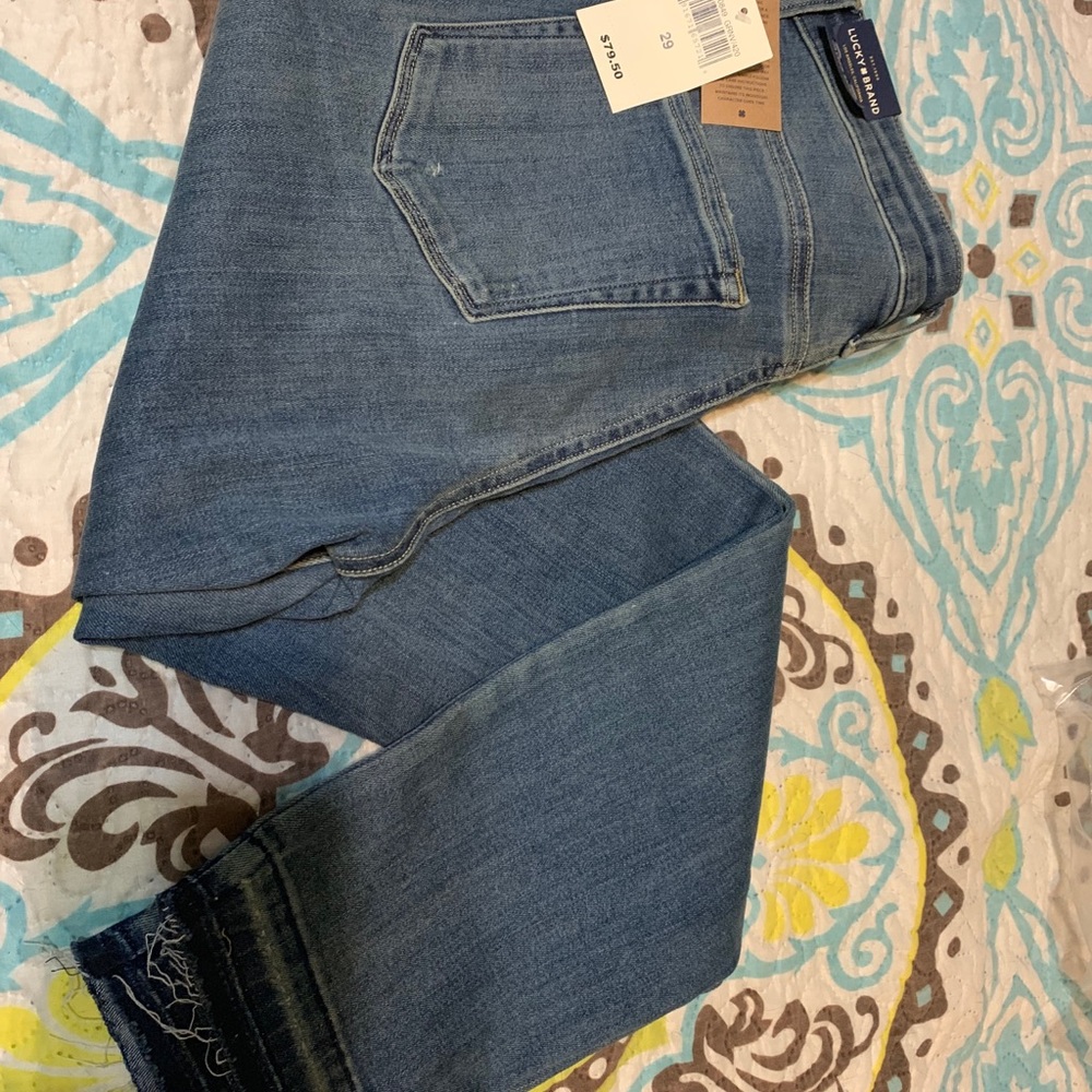 Lucky Jeans